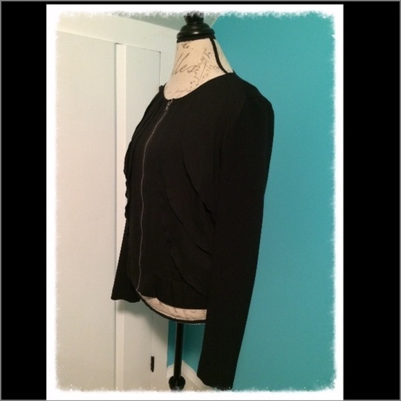 Gap Black Ruffle Front Zip Up Coat - Picture 3 of 4